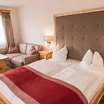 Sperlhof Hotel 3*